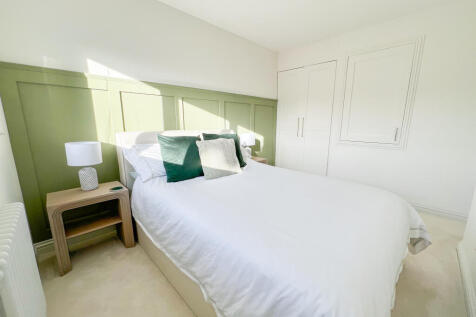 bedroom2