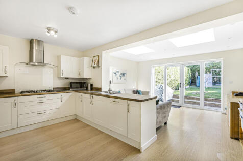 Kitchen/Family Room
