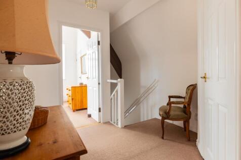 23 Scholars Court-34.jpg