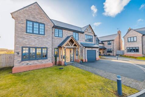 5 Stables Close re-shoot-6.jpg