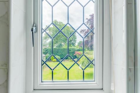Constables 74 Hooton Road-2-21.jpg