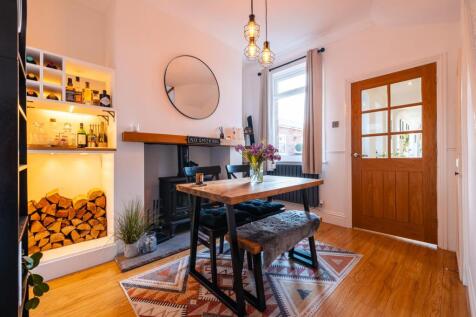 54 Eastham Village-19.jpg