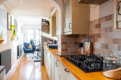 54 Eastham Village-32.jpg