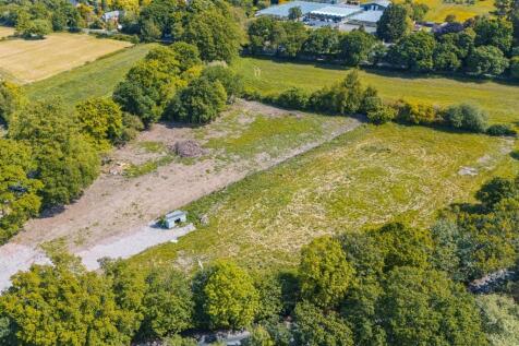 Land on Hooton Road-6.jpg