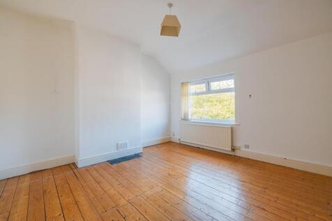 34 Raby Rd-19.jpg
