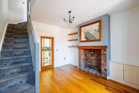 11 Leighton Rd Cottage-7.jpg