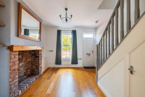 11 Leighton Rd Cottage-12.jpg