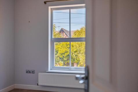 11 Leighton Rd Cottage-24.jpg
