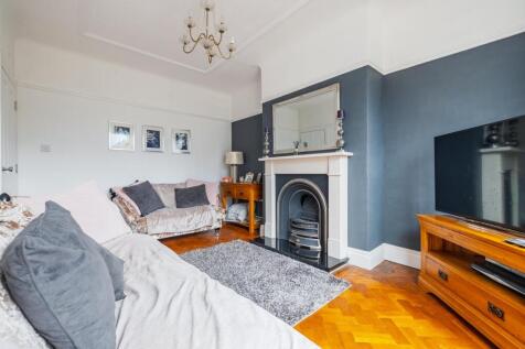 15 Claremount Way-37.jpg