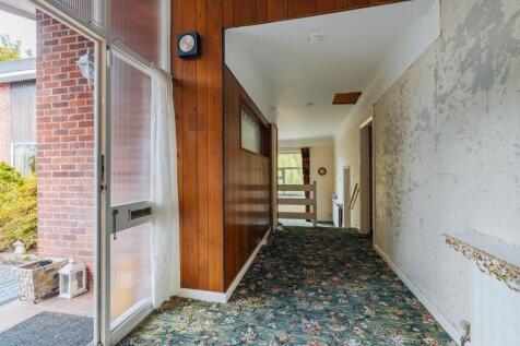 71 Raby Drive-11.jpg