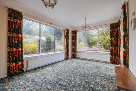 71 Raby Drive-2.jpg