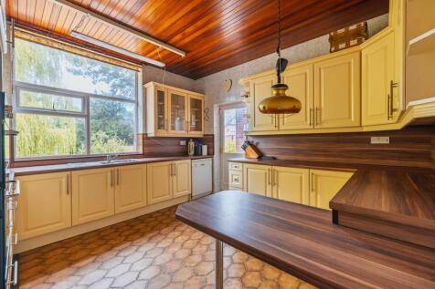 71 Raby Drive-17.jpg