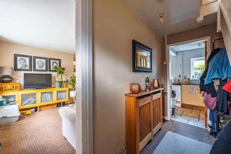 72 Ringway-18.jpg