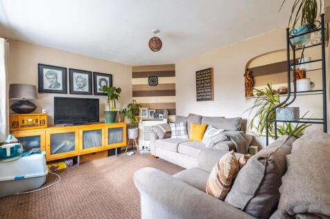 72 Ringway-12.jpg