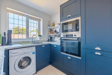 8 Ashtree Farm Court-20.jpg