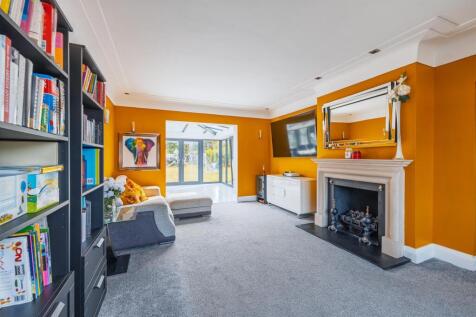 13 Chester Rd-7.jpg
