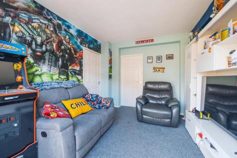 4 Bushell Close-45.jpg
