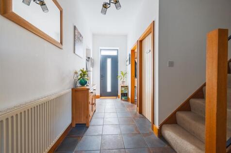 3 New Hall Cottages-2.jpg