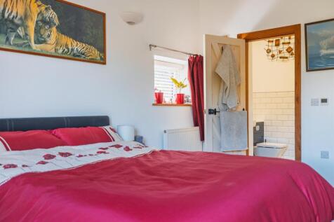 3 New Hall Cottages-36.jpg