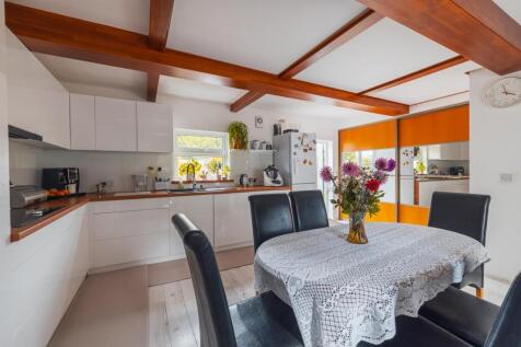 9 Smithy Close-5.jpg