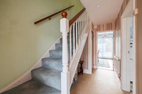 53 Frobisher Rd-16.jpg