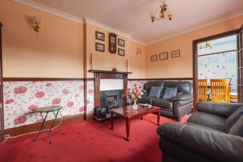 53 Frobisher Rd-4.jpg