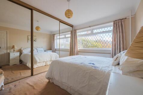 15 Bendee Ave-27.jpg