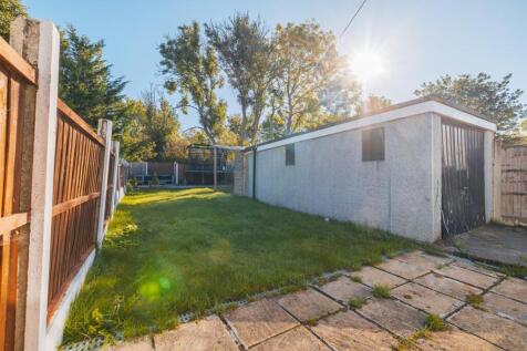 207, Brookhurst Avenue-25.jpg
