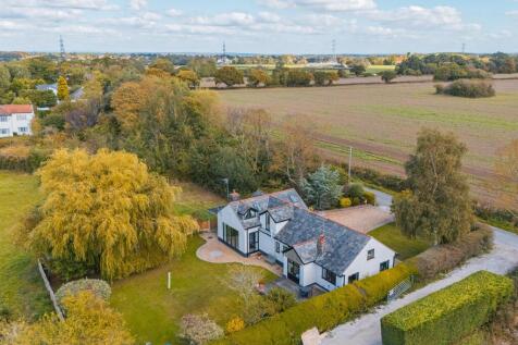 Ennisdown-97.jpg