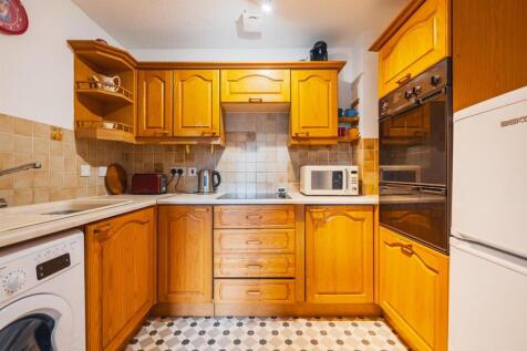 42 Hamilton court-26.jpg