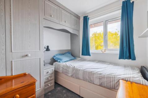 42 Hamilton court-17.jpg