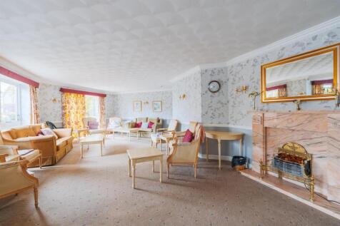 42 Hamilton court-37.jpg