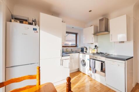 89 Marshlands Road-14.jpg