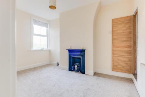 Constables - 27 Raby Road-10.jpg