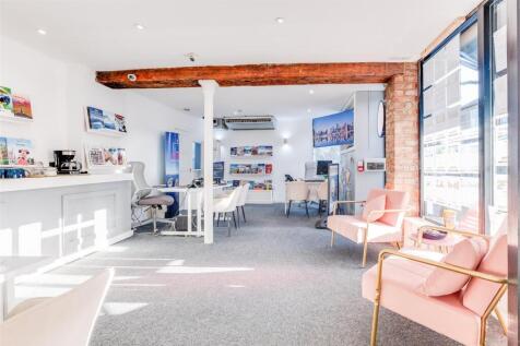 Constables - 35-37 High Street-5.jpg