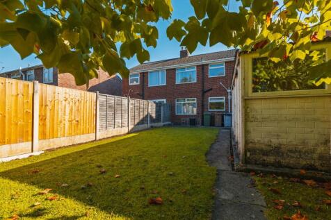 75 Chesterfield Rd-10.jpg