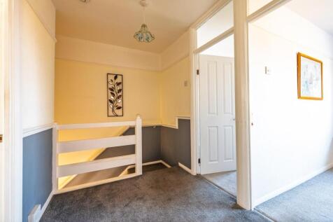 17 Shakespeare Rd-37.jpg