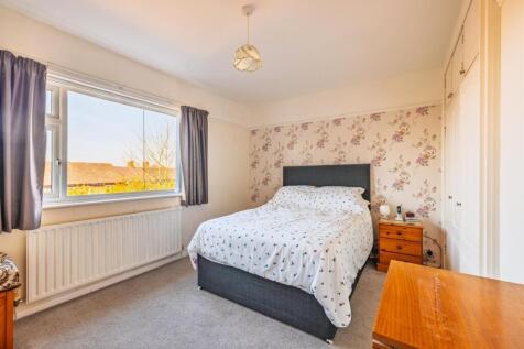 17 Shakespeare Rd-31.jpg