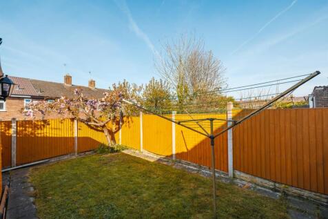 17 Shakespeare Rd-18.jpg