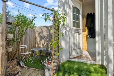 Property Image 32