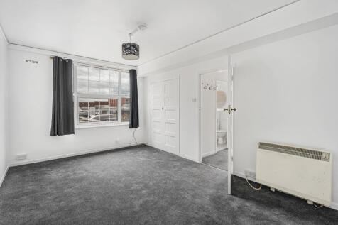 Living/Bedroom