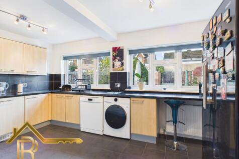 CAM03016G0-PR0046-STILL010