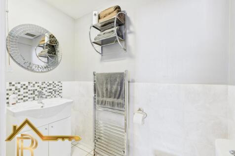 CAM03016G0-PR0046-STILL018