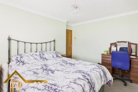 CAM03016G0-PR0046-STILL033