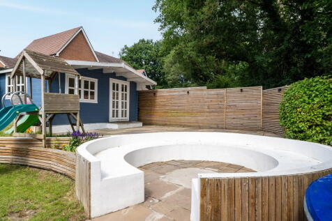 Property Image 9