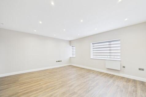 CAM02841G0-PR0035...