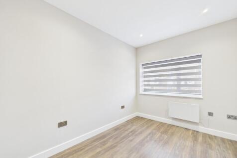 CAM02841G0-PR0045...