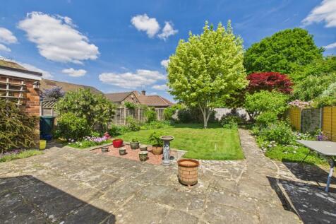 CAM04018G0-PR0238-STILL009