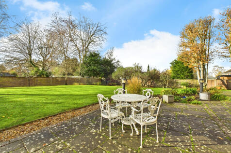 1670c583-CAM04018G0-PR0398-STILL003