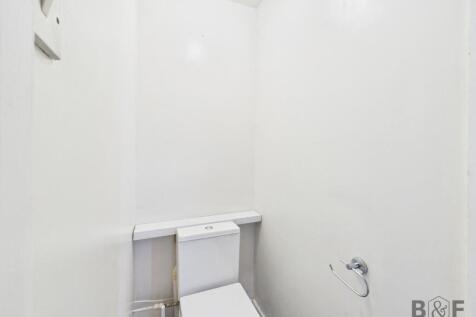 CAM01872G0-PR0322-STILL009.jpg
